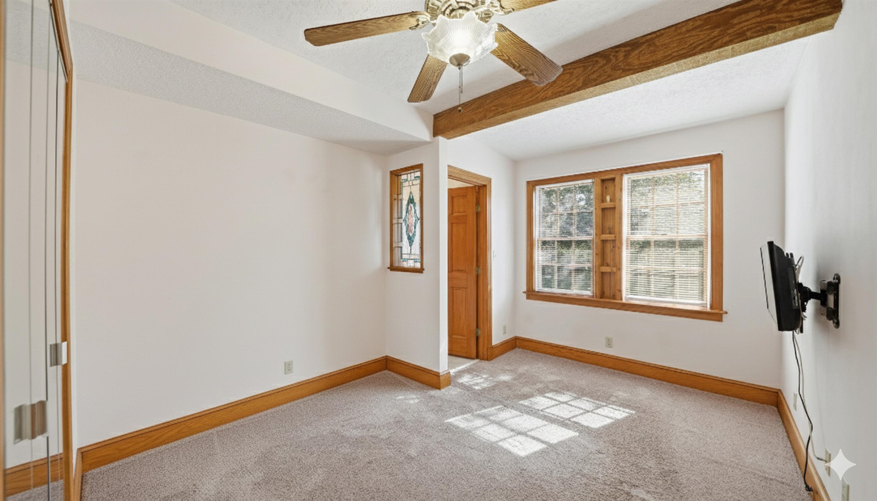 196 Inlet Drive St. Augustine, FL 32080 - Photo 20 of 52 a view of an empty room with a window