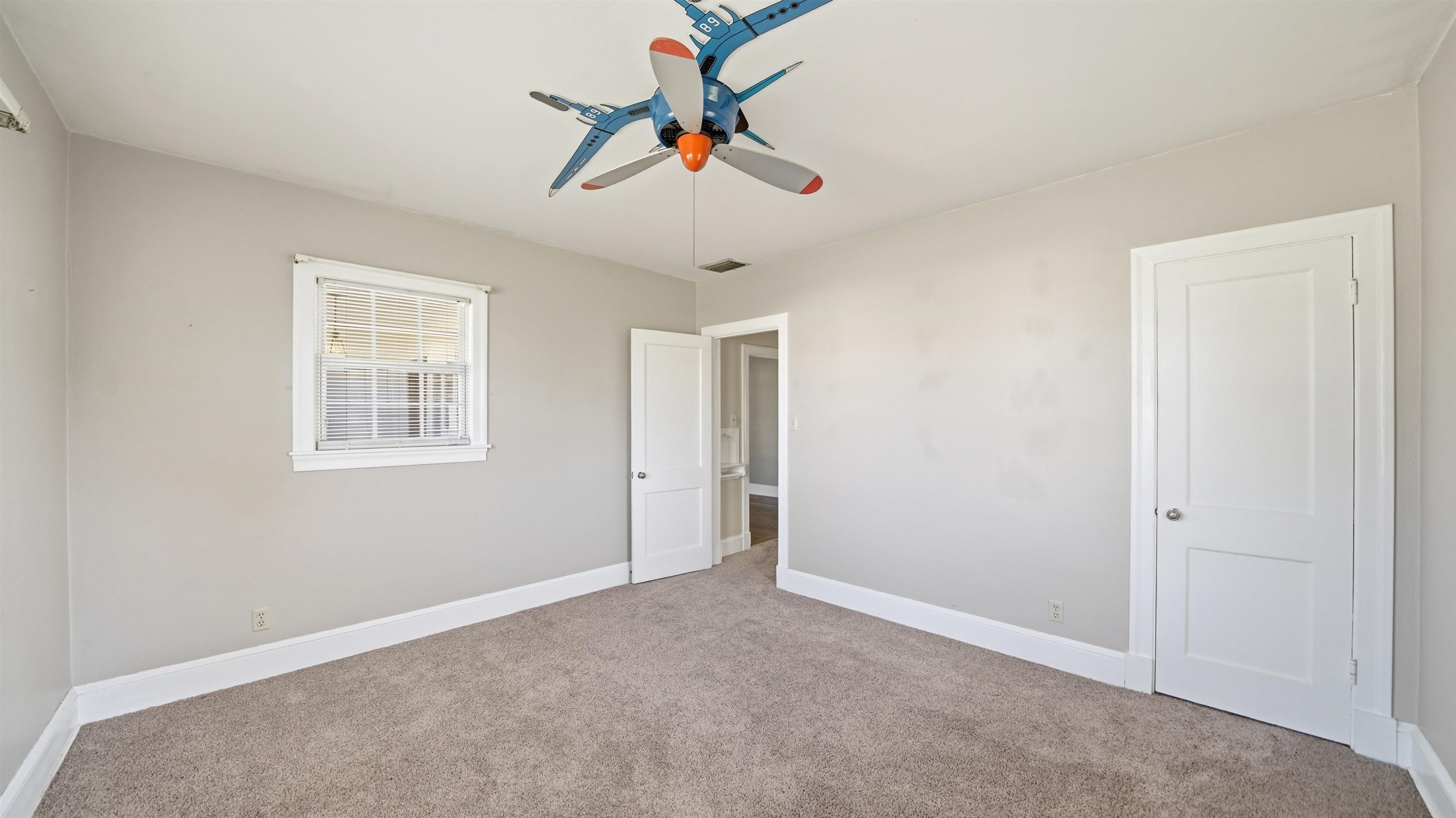 196 Inlet Drive St. Augustine, FL 32080 - Photo 34 of 52 a view of an empty room with a window