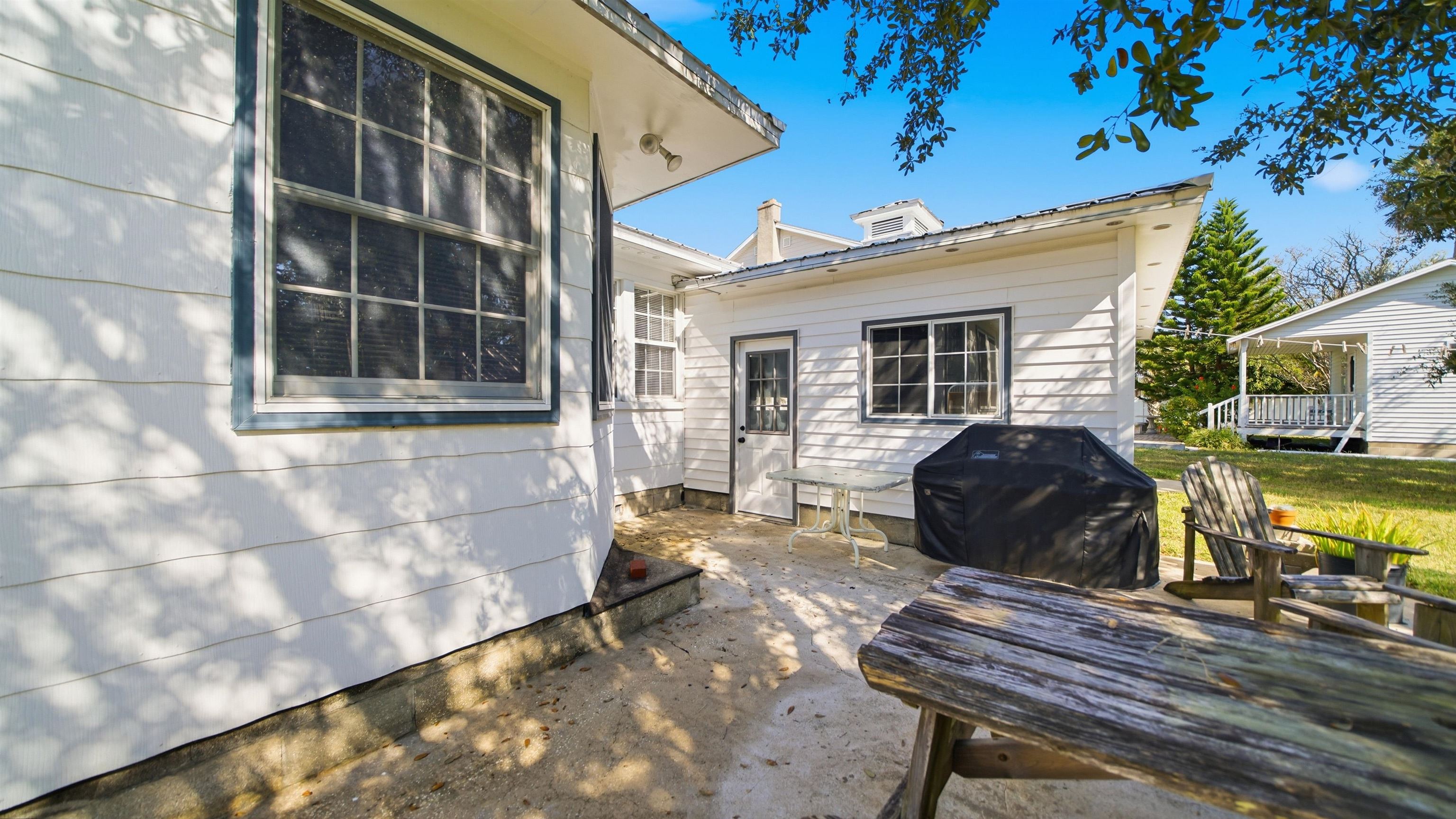 196 Inlet Drive St. Augustine, FL 32080 - Photo 41 of 52 a house view with a outdoor space