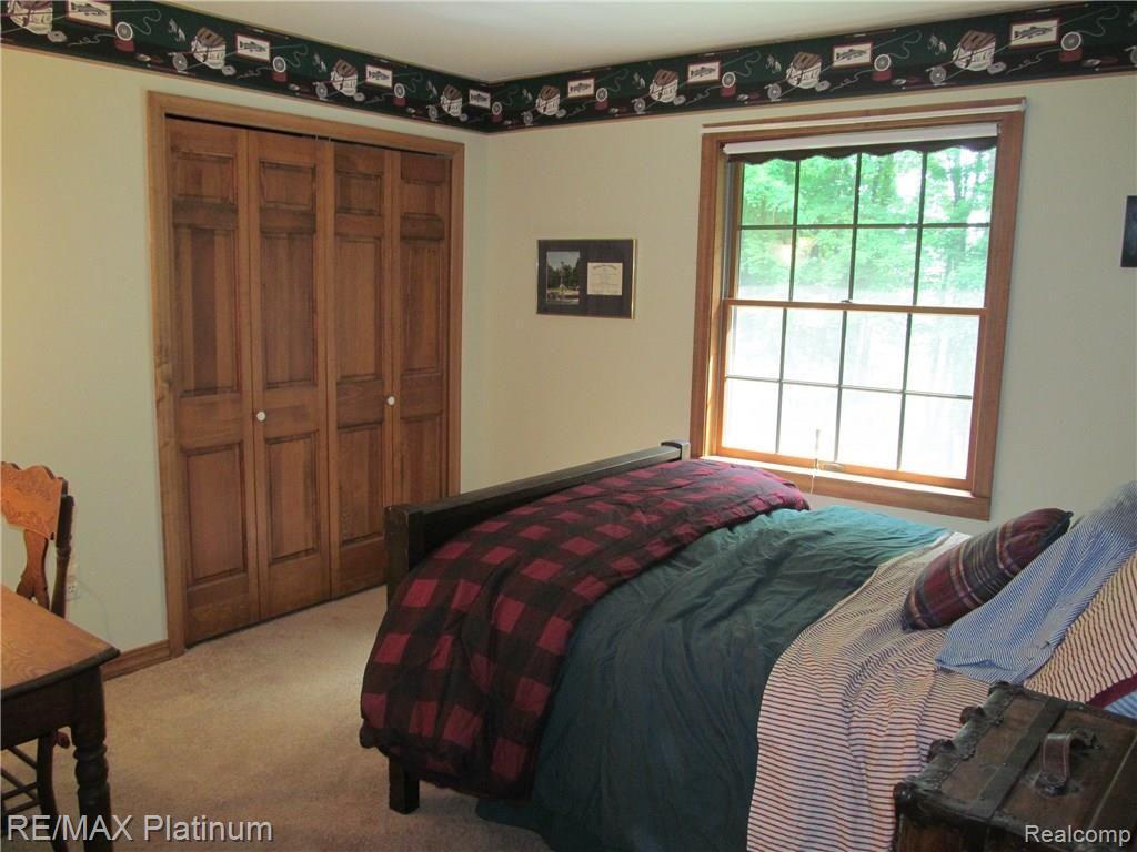 5232 Bullard Road Fenton, MI 48430 - Photo 22 of 43 IMG_1464.JPG