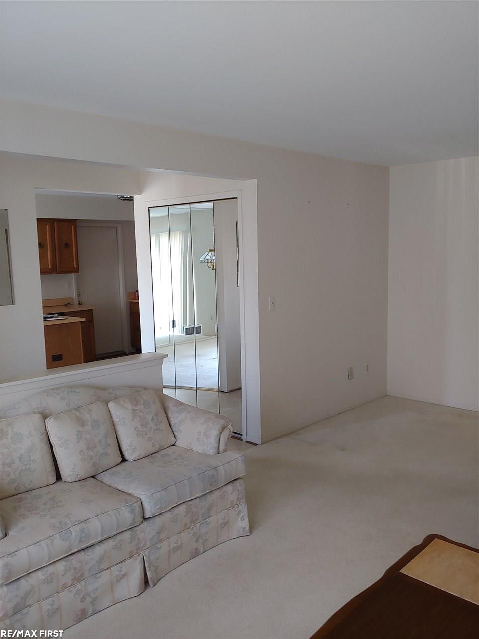 31874 Hoover Road Warren, MI 48093 - Photo 11 of 36