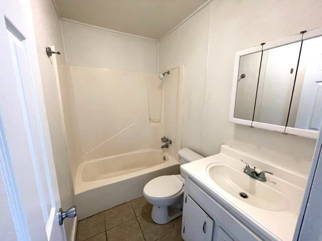 312 East Mango Street Bay Minette, AL 36507 - Photo 7 of 8 Bathroom
