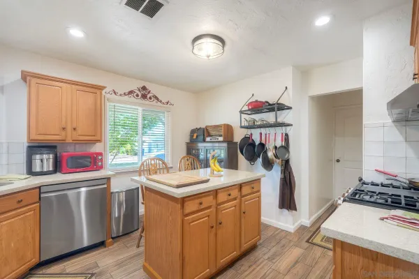 $899,000 | 13435 Ogunquit Avenue, Poway, CA 92064