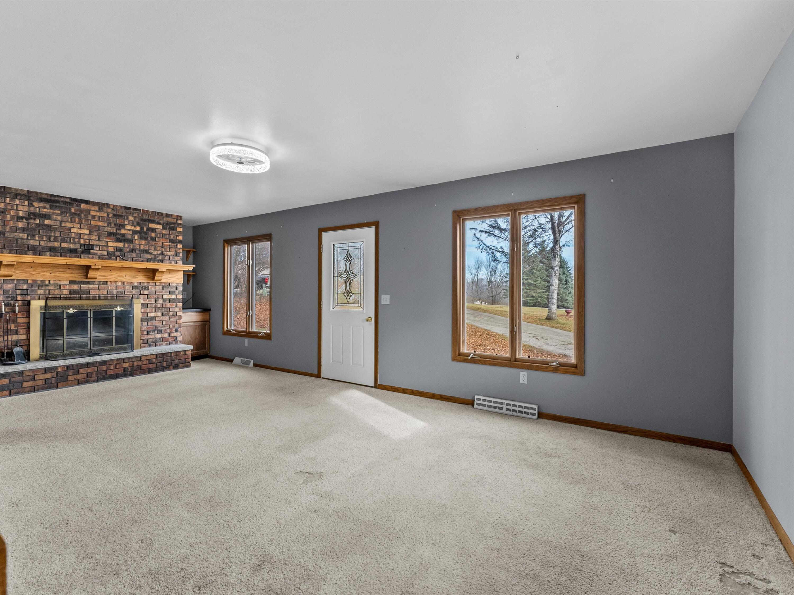 W6331 Westwind Road Plymouth, WI 53073 - Photo 7 of 35 Front entrance