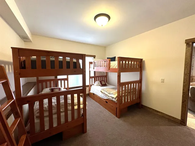 $1,249,000 | 3 F Slalom Drive, West Dover, VT 05356