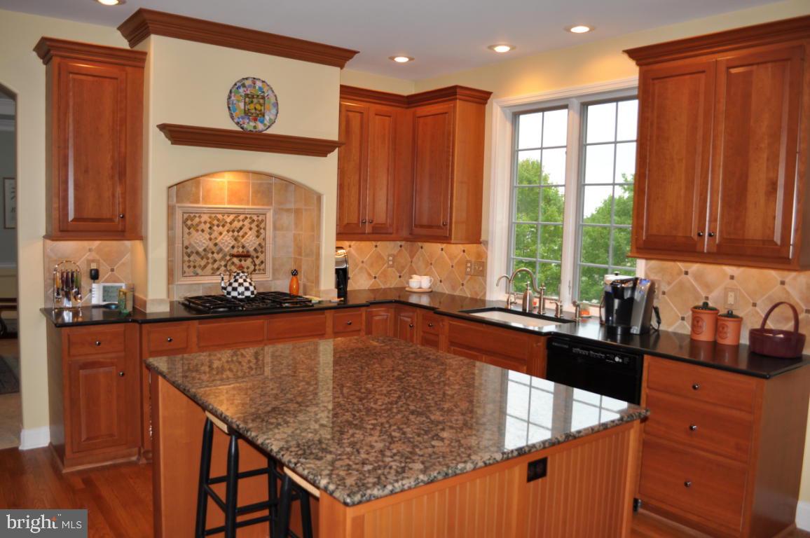 2159 Meadow Ridge Drive Lancaster, PA 17601 - Photo 12 of 40 Gallery Image 12