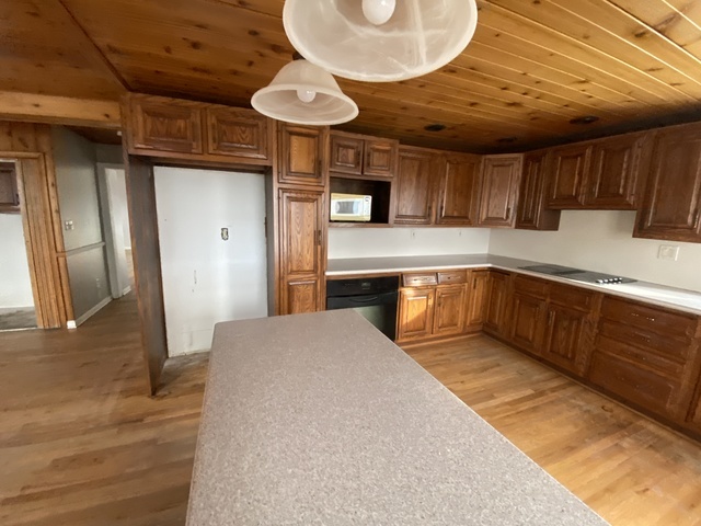 22204 River Road Marengo, IL 60152 - Photo 18 of 34