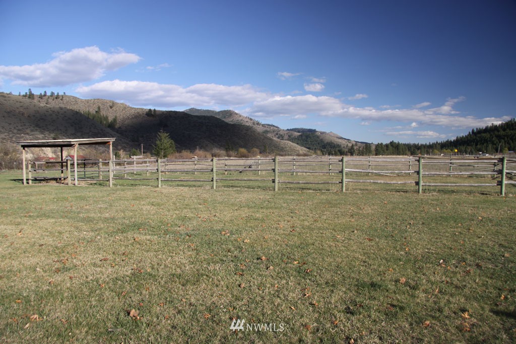 12 Preston Road Carlton, WA 98814 - Photo 3 of 25 Gallery Image 3