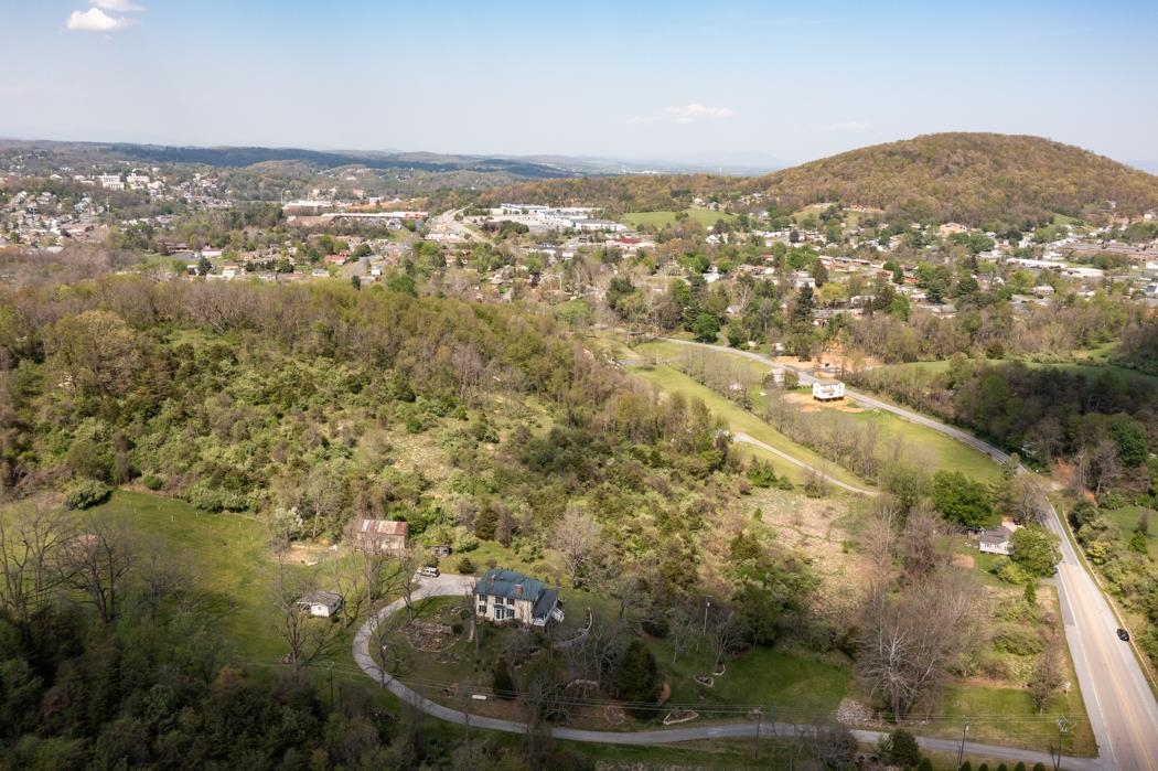496 Old Greenville Road Staunton, VA 24401 - Photo 41 of 68 a view of a city