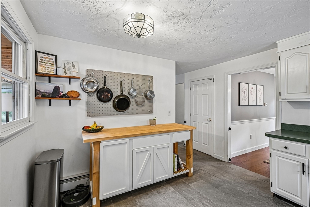 69 Gates Street Framingham, MA 01702 - Photo 12 of 36