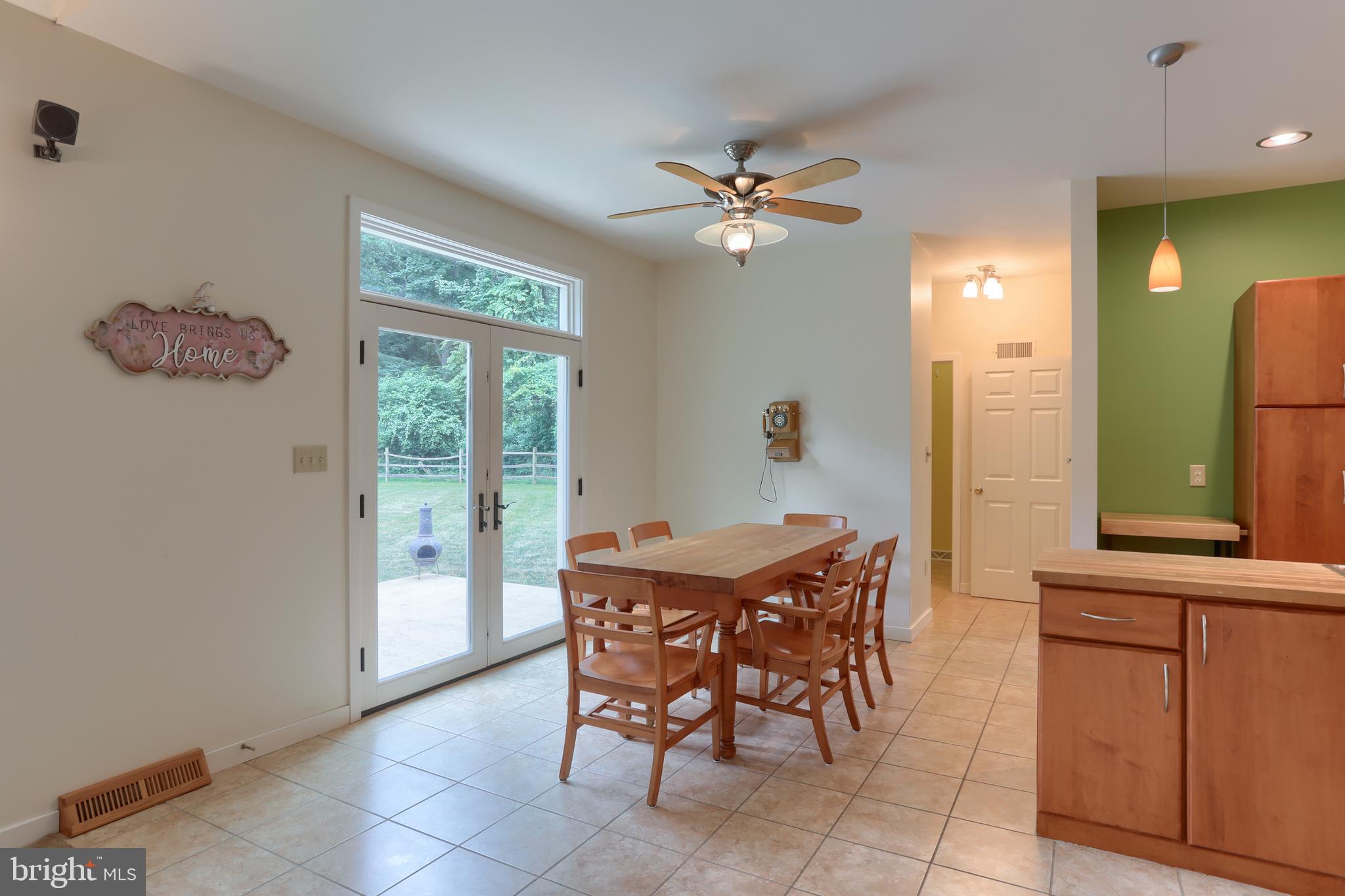 146 Rexmont Road Lebanon, PA 17042 - Photo 15 of 55 Eat in kitchen area