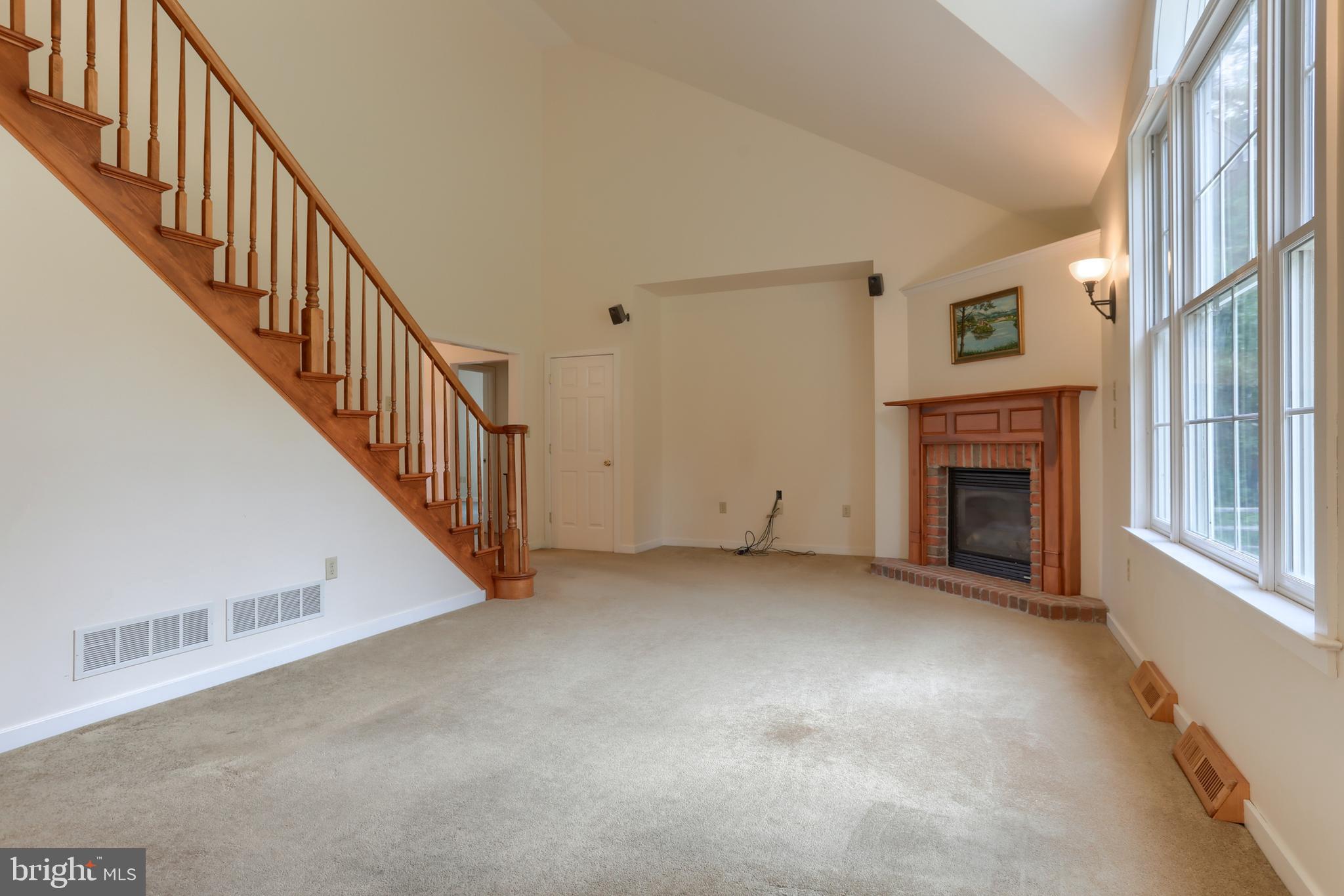 146 Rexmont Road Lebanon, PA 17042 - Photo 8 of 55 Family room, open staircase, vaulted ceiling
