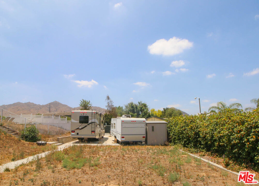 385 Whipporwill Drive Riverside, CA 92507 - Photo 12 of 12 Gallery Image 12
