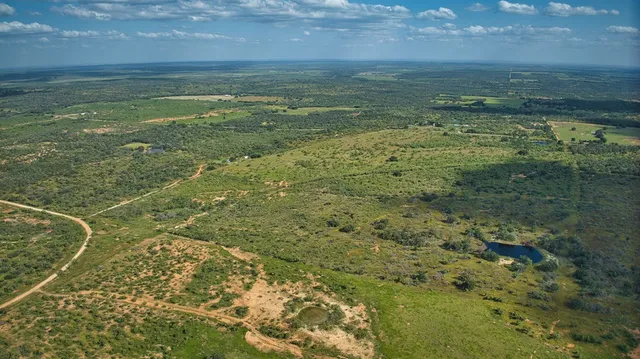 $816,000 | 2042 Farm To Market Road 574, Mullin, TX 76864