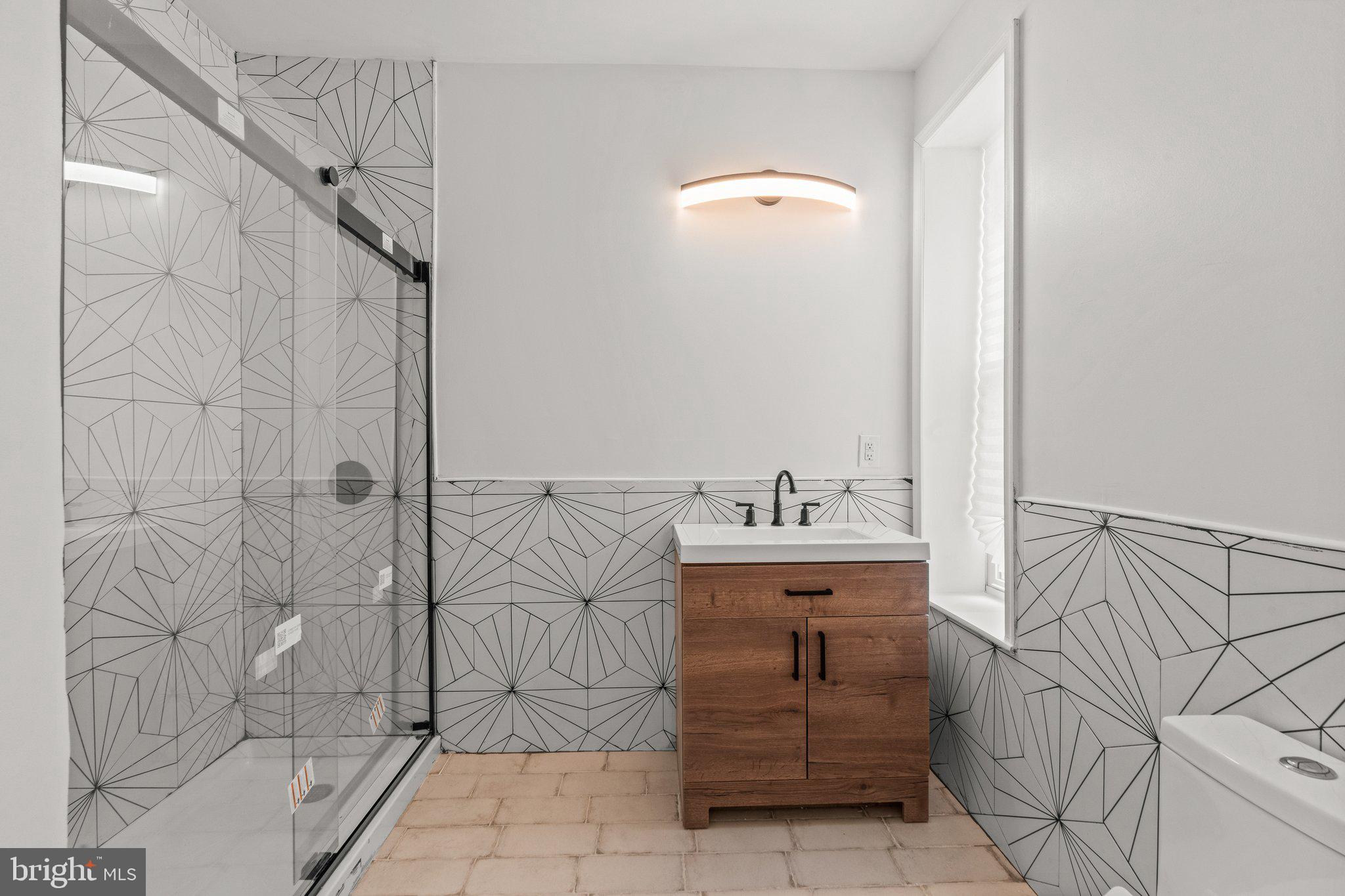 1555 North 29th Street Philadelphia, PA 19121 - Photo 29 of 37