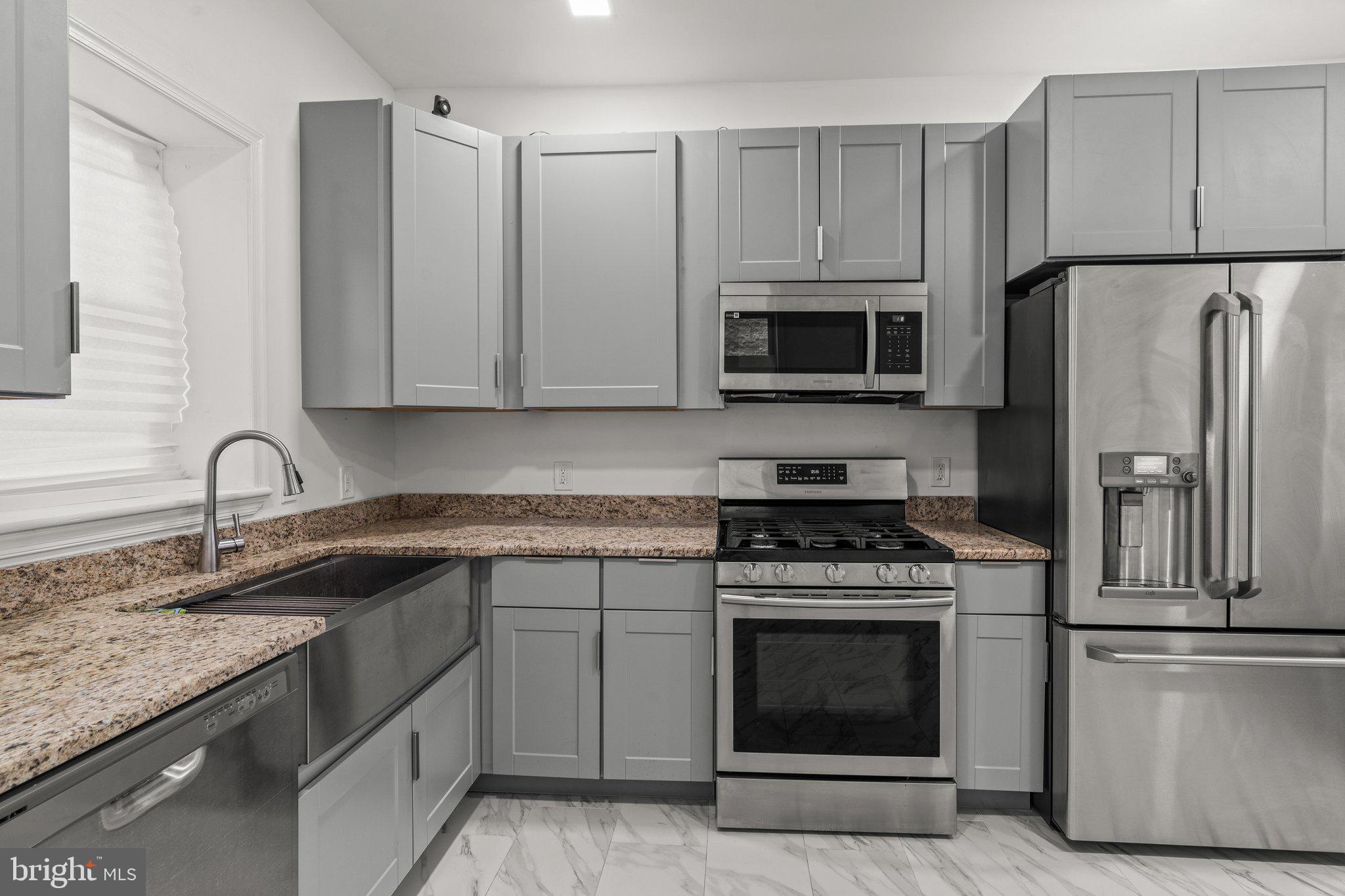 1555 North 29th Street Philadelphia, PA 19121 - Photo 9 of 37