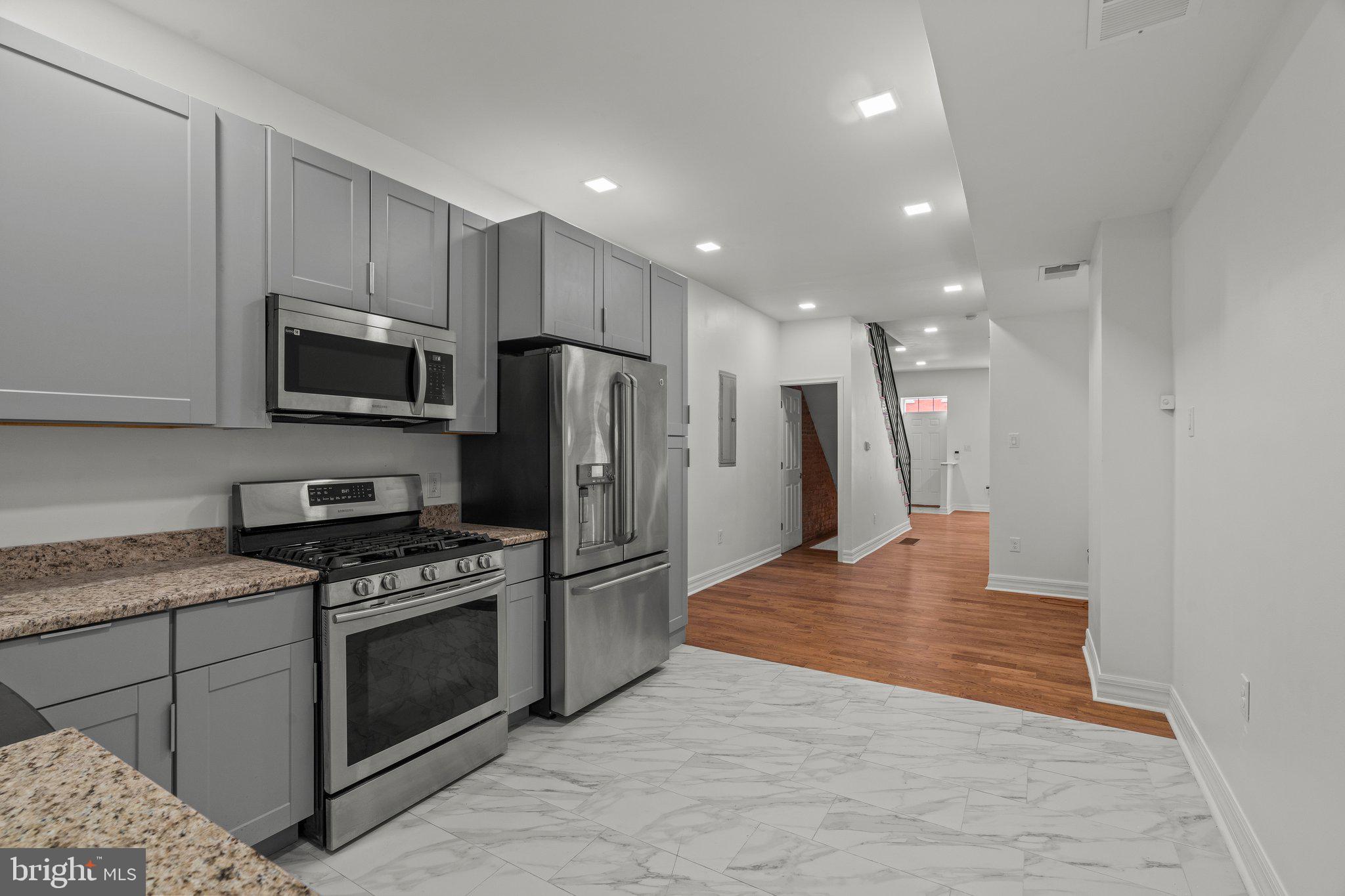 1555 North 29th Street Philadelphia, PA 19121 - Photo 10 of 37