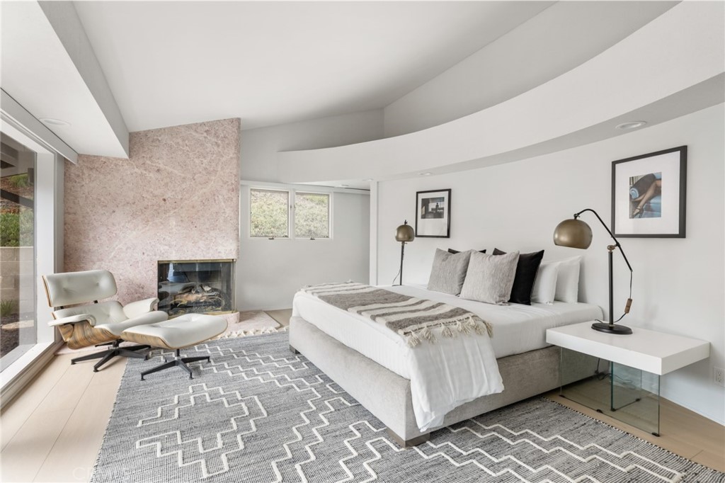 Palos Verdes Peninsula, 90274 - Photo 28 of 47 a living room with furniture and a table