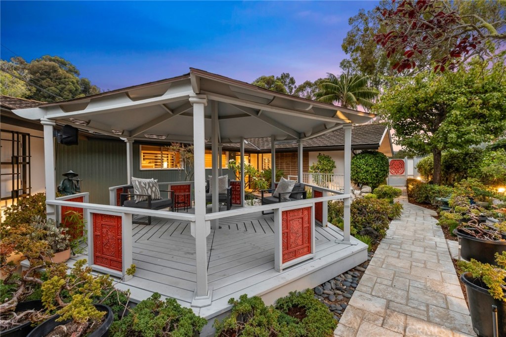 Palos Verdes Peninsula, 90274 - Photo 3 of 47 a view of a house with sitting area