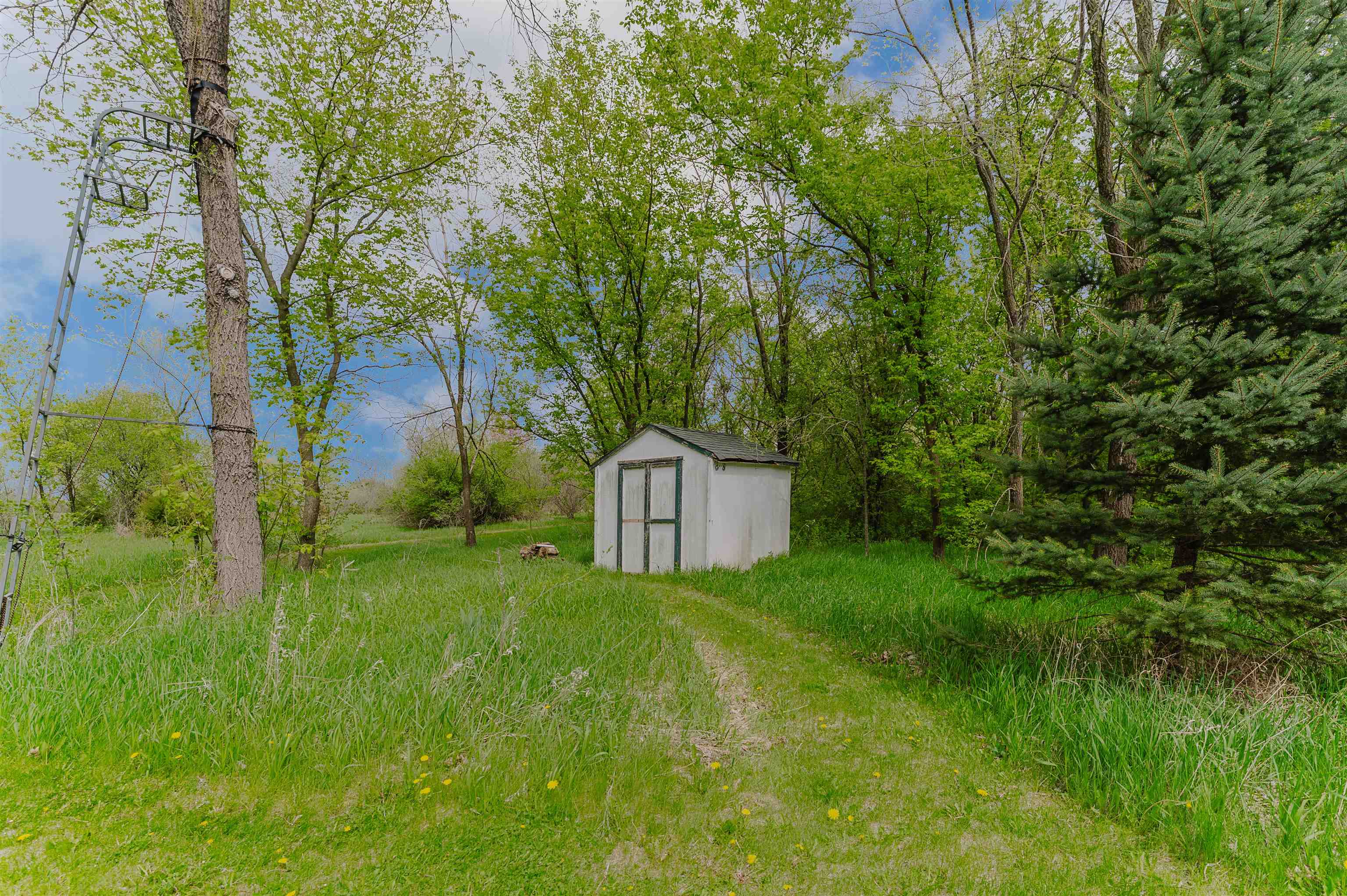 1966 Sky Ranch Avenue Oshkosh, WI 54904 - Photo 54 of 70