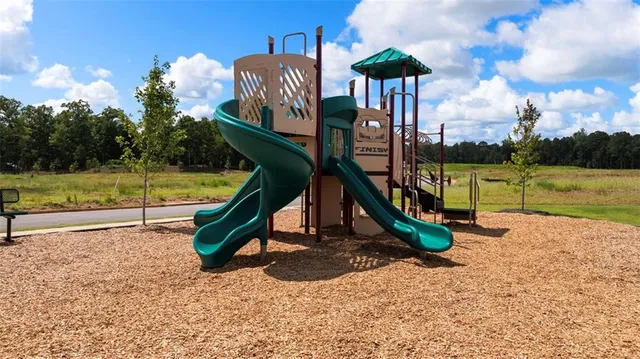 $344,800 | 142 Aster Avenue, Locust Grove, GA 30248