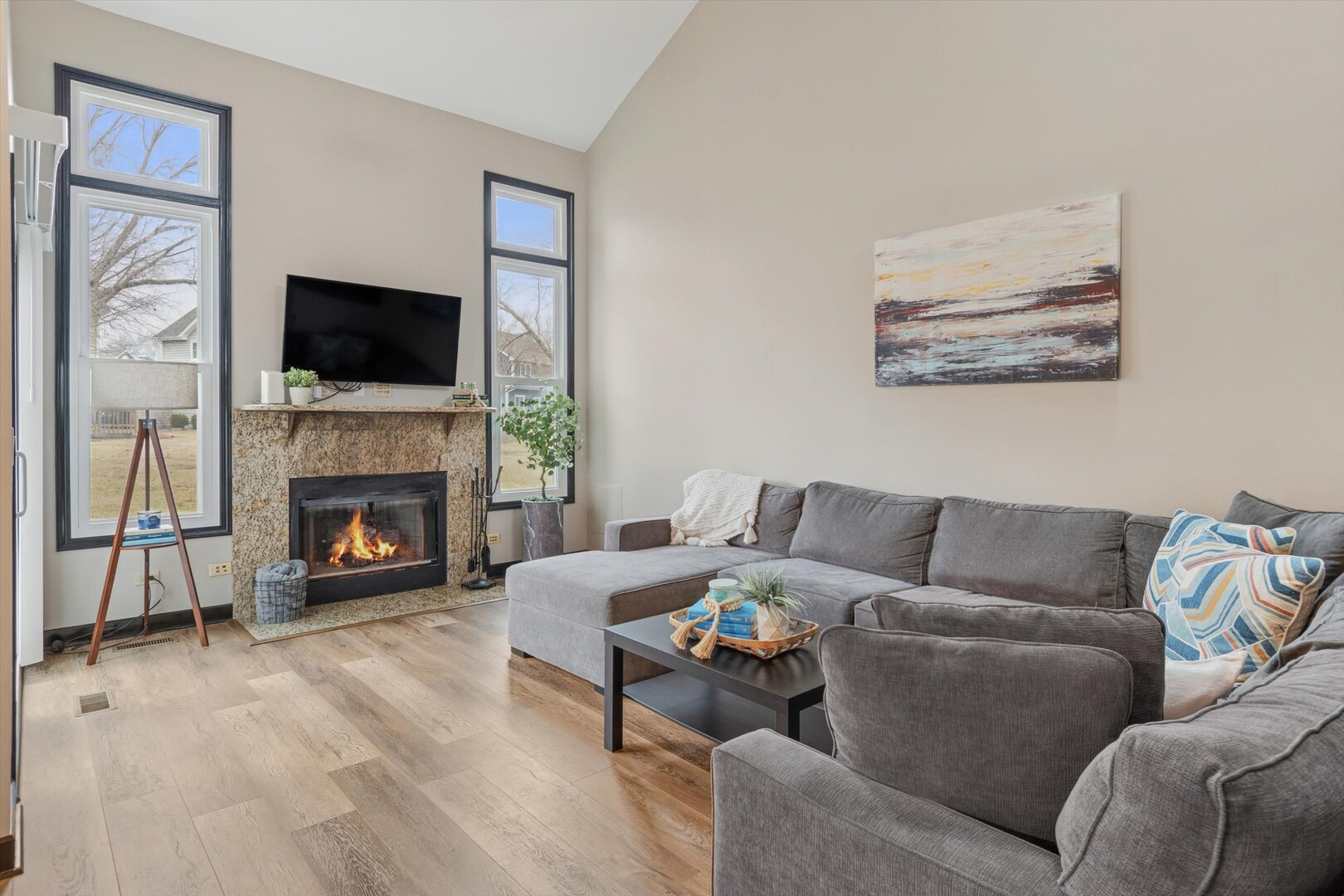 1269 Rhodes Lane Naperville, IL 60540 - Photo 8 of 21