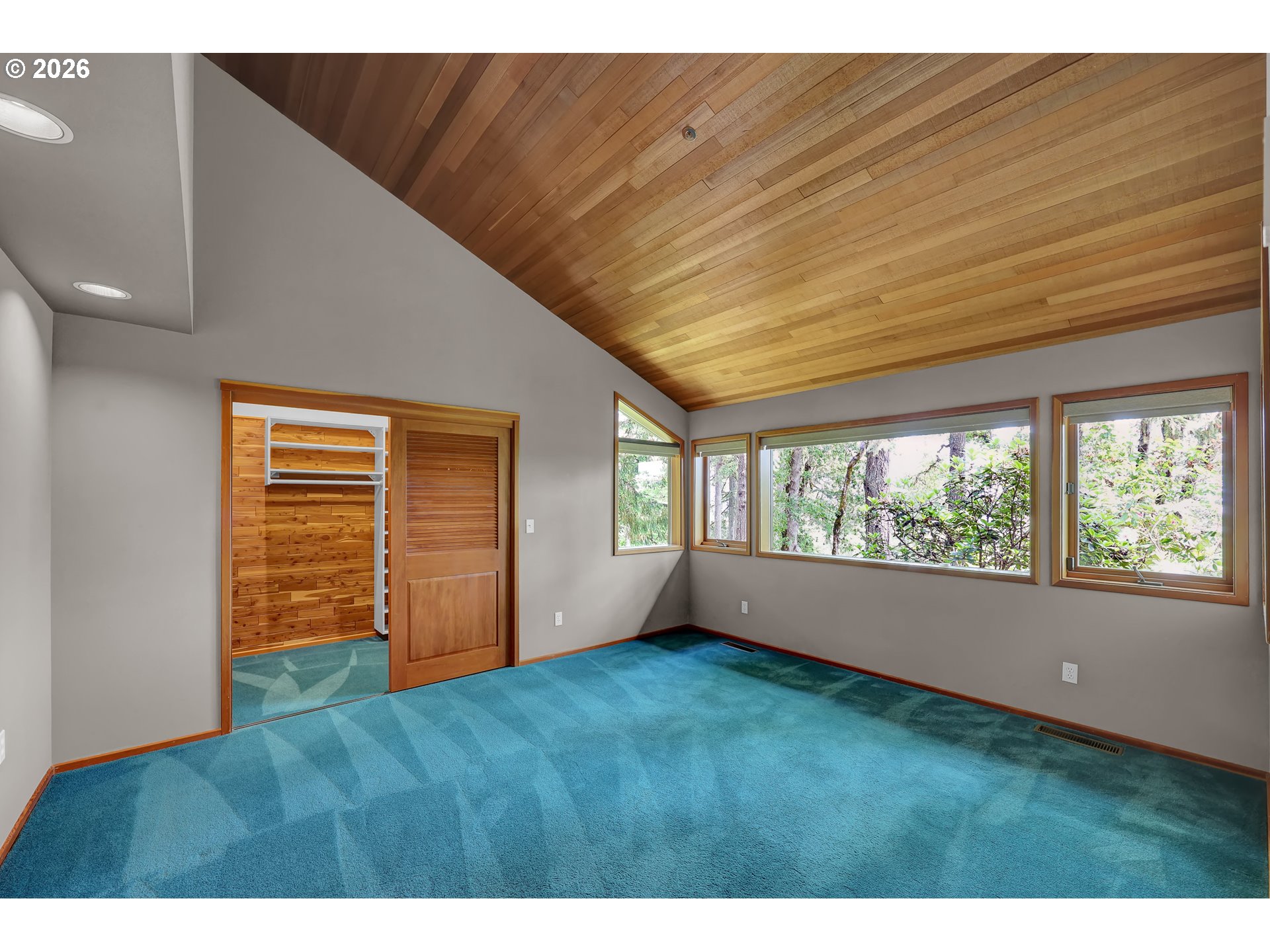 85368 Ridge Top Drive Eugene, OR 97405 - Photo 27 of 48 Bedroom