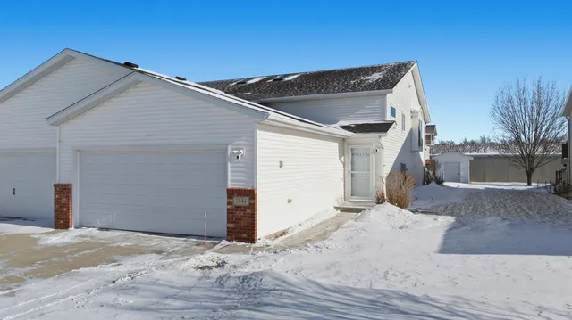 $287,500 | 3541 Eagle Run Lane, West Fargo, ND 58078