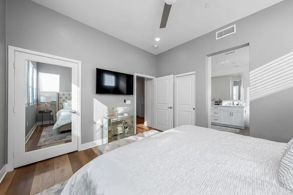 $5,100 | 2055 Bravo Loop, Unit 6, Chula Vista, CA 91915