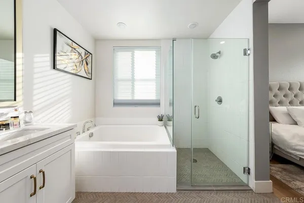 $5,100 | 2055 Bravo Loop, Unit 6, Chula Vista, CA 91915