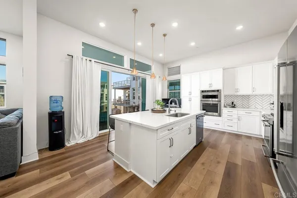 $5,100 | 2055 Bravo Loop, Unit 6, Chula Vista, CA 91915