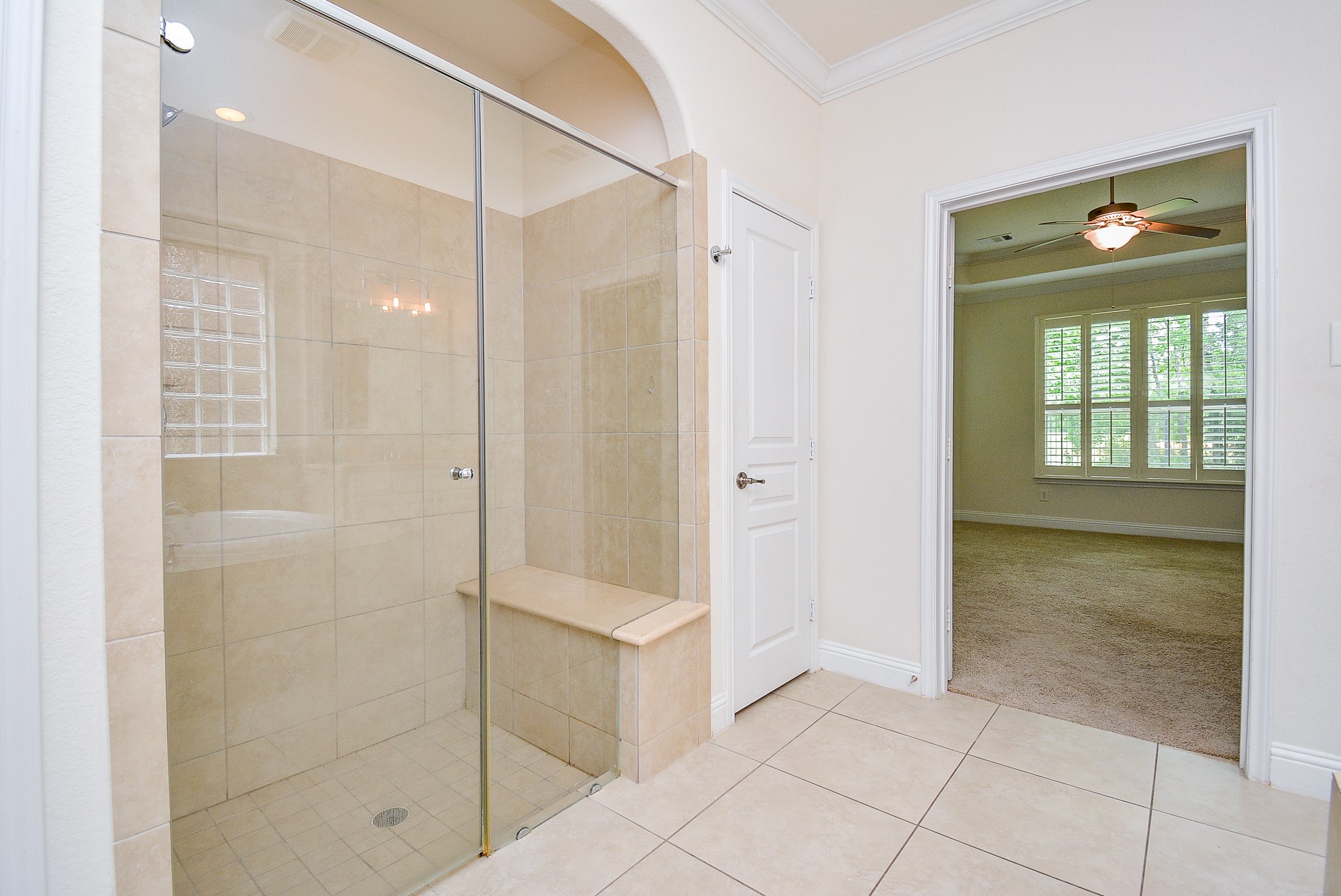 11 Waterfall Way Tomball, TX 77375 - Photo 20 of 32