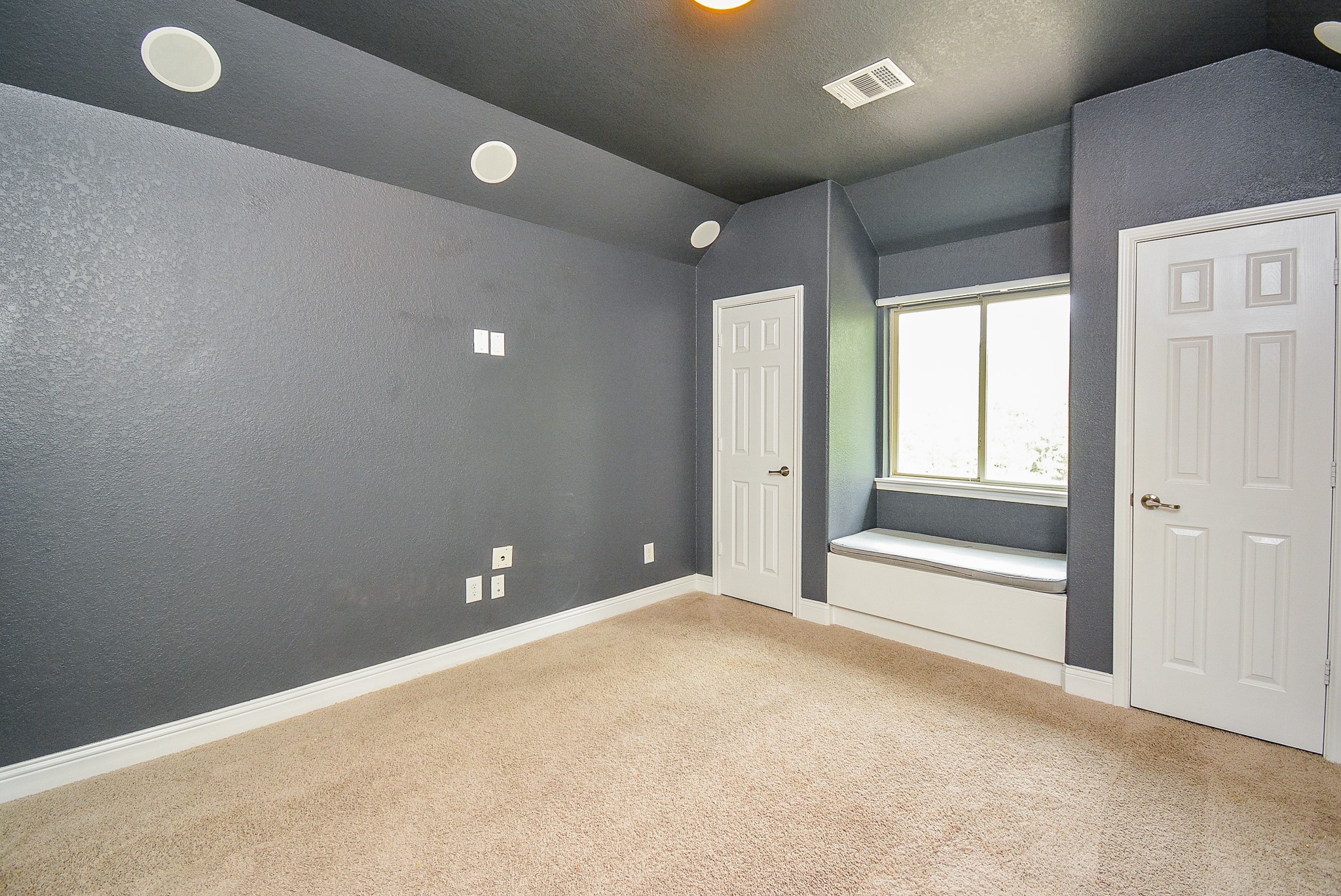 11 Waterfall Way Tomball, TX 77375 - Photo 23 of 32