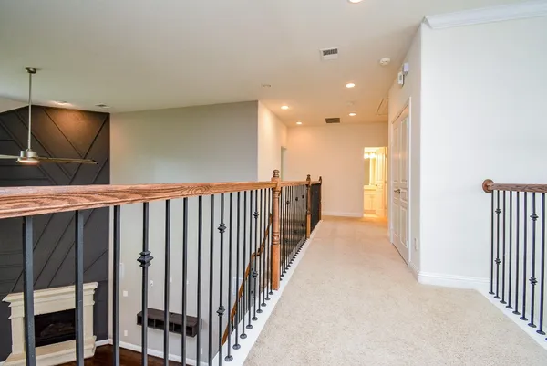 $3,800 | 11 Waterfall Way, Tomball, TX 77375