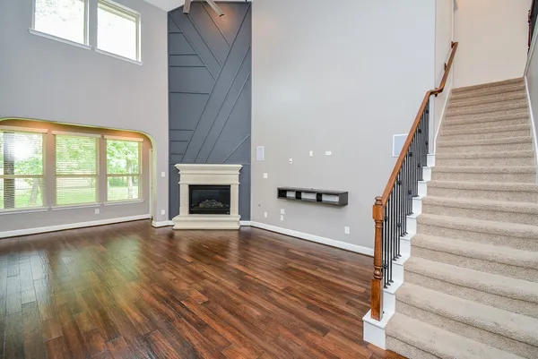 $3,800 | 11 Waterfall Way, Tomball, TX 77375