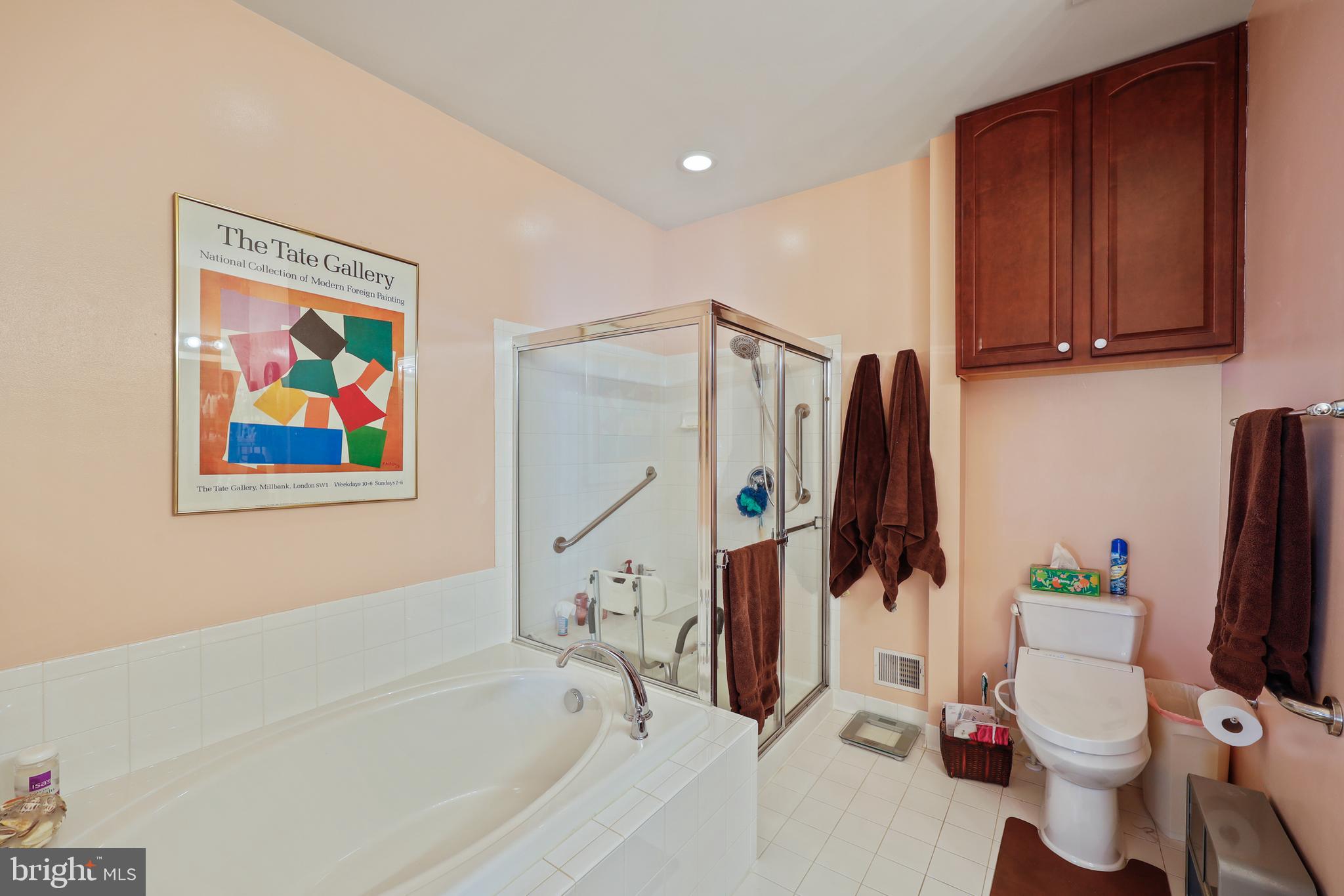 8403 Meadowsweet Road Pikesville, MD 21208 - Photo 16 of 37 Gallery Image 16