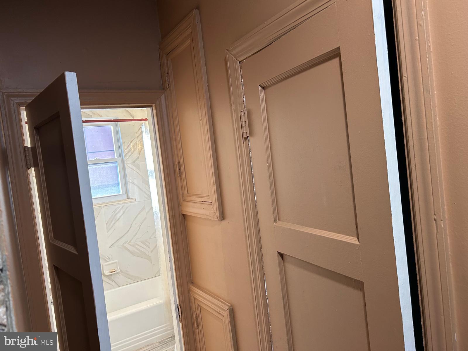 4027 Old York Road Baltimore, MD 21218 - Photo 6 of 35 Gallery Image 6
