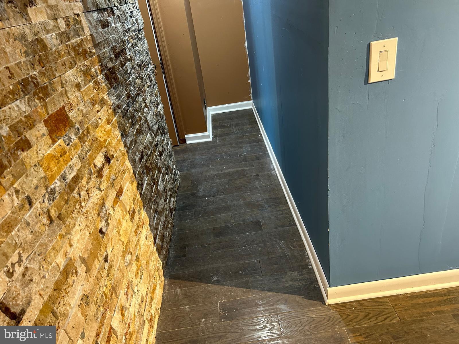 4027 Old York Road Baltimore, MD 21218 - Photo 8 of 35 Gallery Image 8