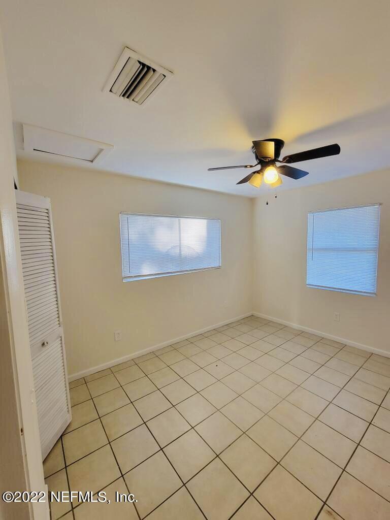 289 Las Olas Road St. Augustine, FL 32084 - Photo 13 of 14 a view of an empty room