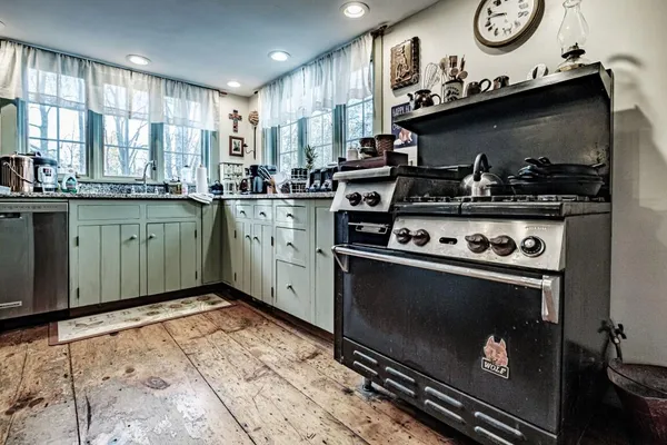 $599,900 | 546 Paris Hill Road, Paris, ME 04281