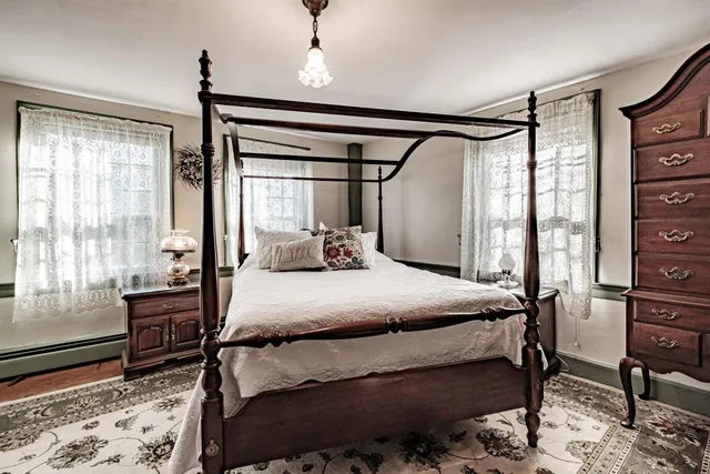 $599,900 | 546 Paris Hill Road, Paris, ME 04281