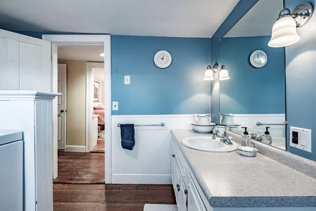 $599,900 | 546 Paris Hill Road, Paris, ME 04281