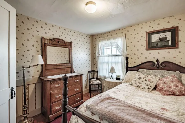 $599,900 | 546 Paris Hill Road, Paris, ME 04281