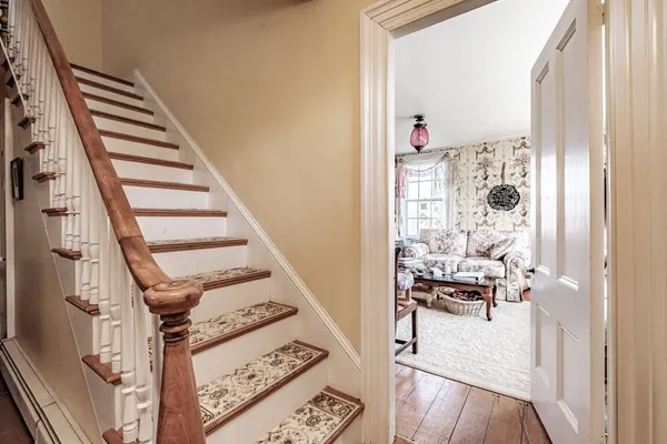 $599,900 | 546 Paris Hill Road, Paris, ME 04281