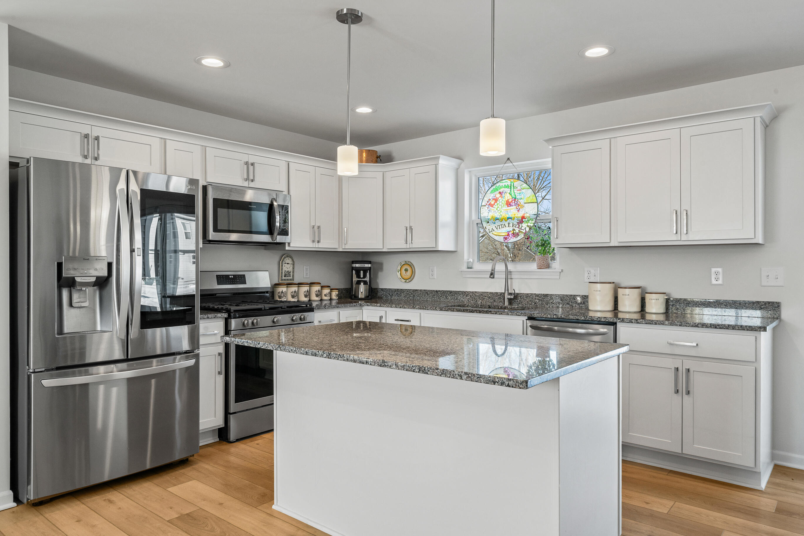 310 Phillips Avenue Walworth, WI 53184 - Photo 8 of 55 310 Phillips Ave - Selects-17