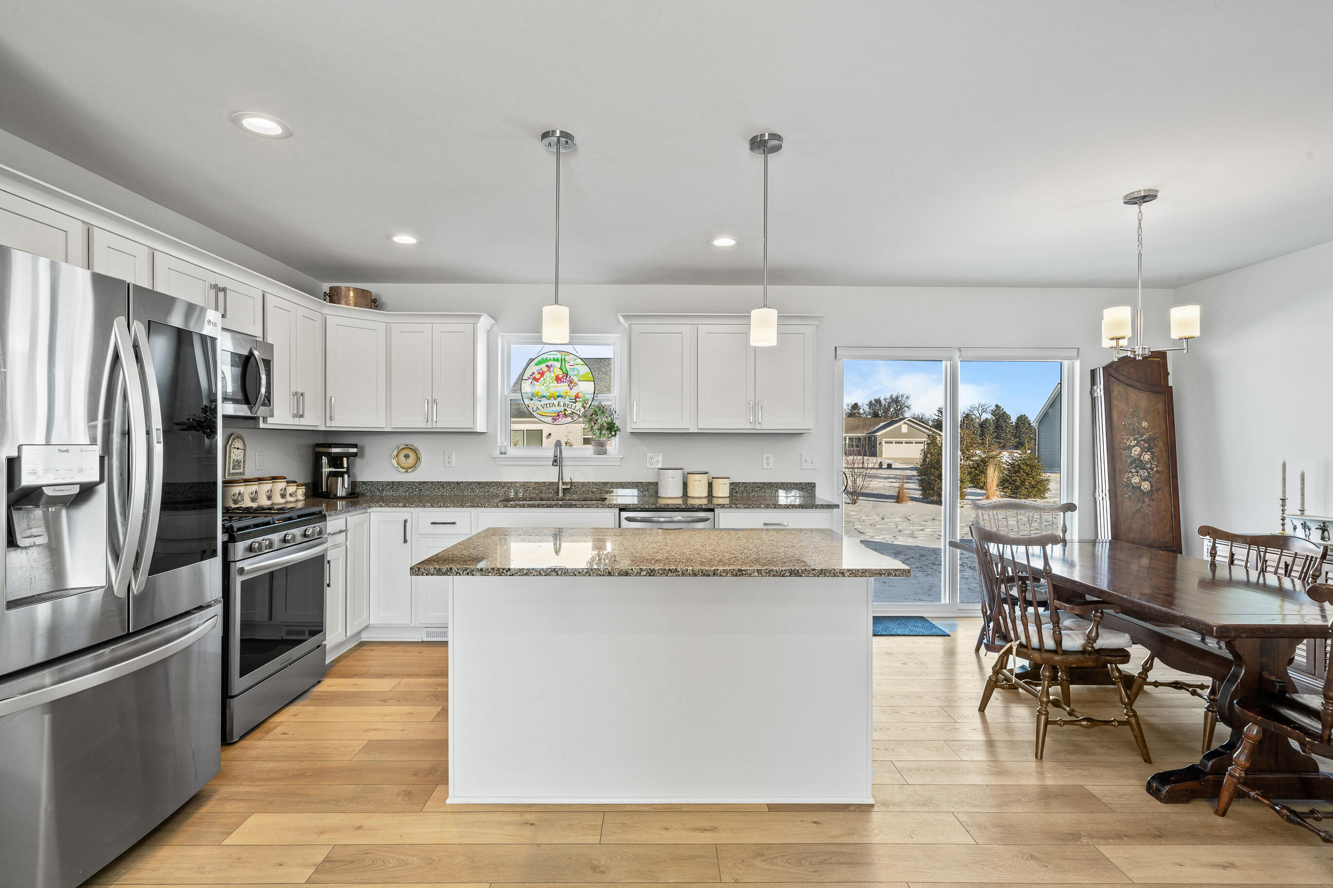 310 Phillips Avenue Walworth, WI 53184 - Photo 9 of 55 310 Phillips Ave - Selects-18