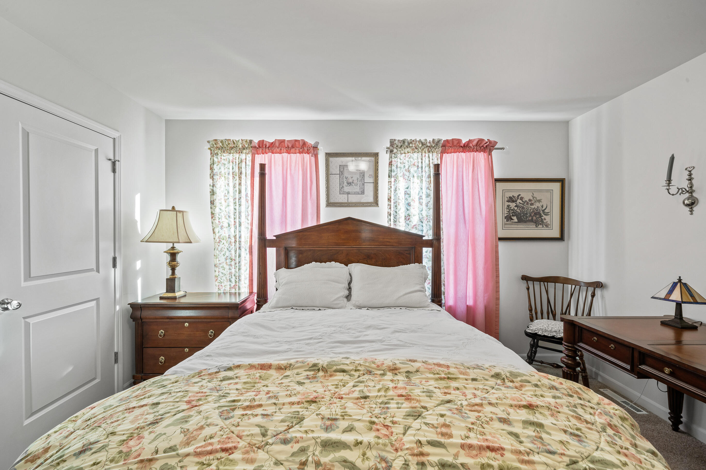 310 Phillips Avenue Walworth, WI 53184 - Photo 27 of 55 310 Phillips Ave - Selects-36