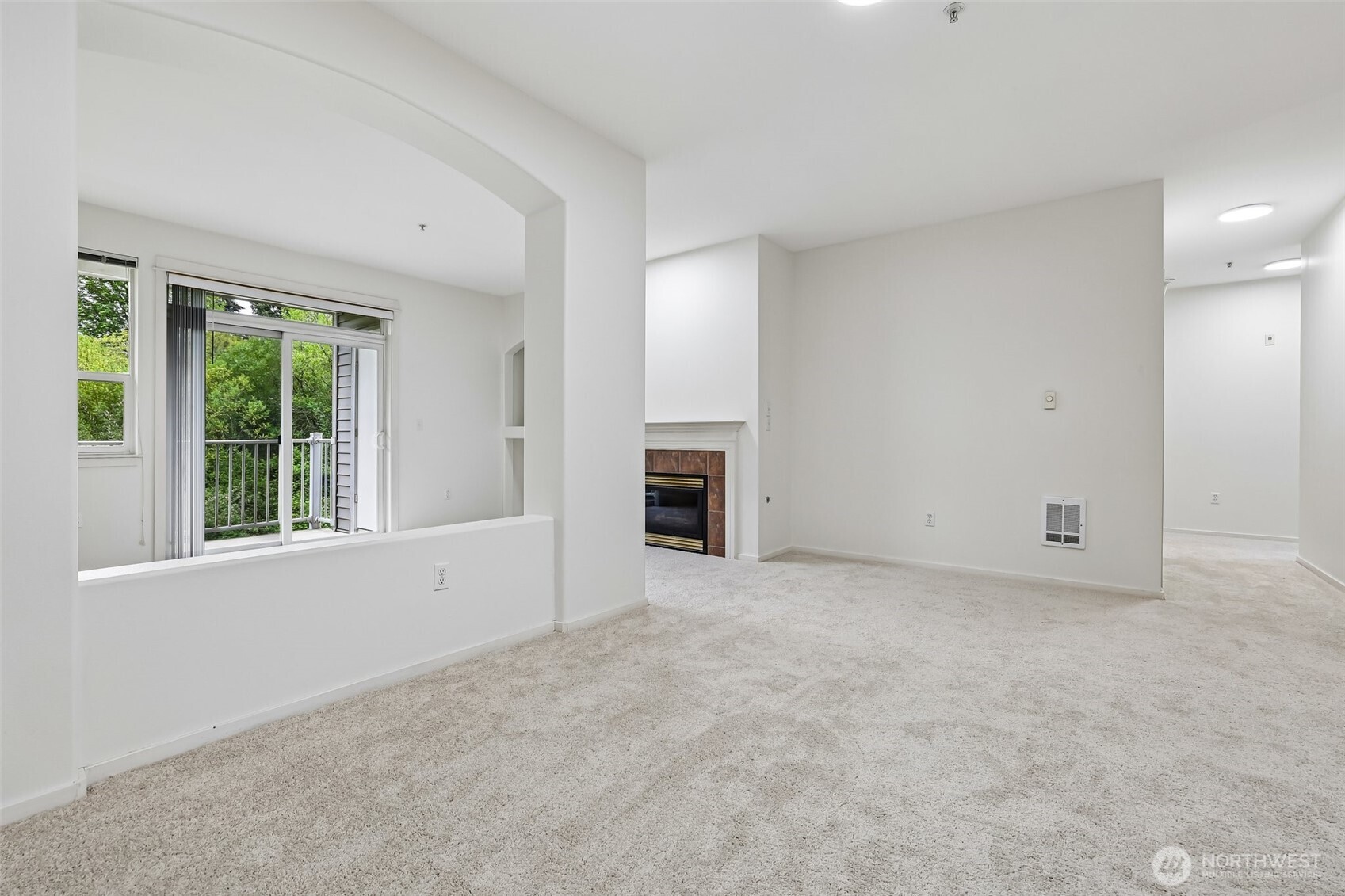 2009 196th Street Southeast, Unit D202 Bothell, WA 98012 - Photo 9 of 36