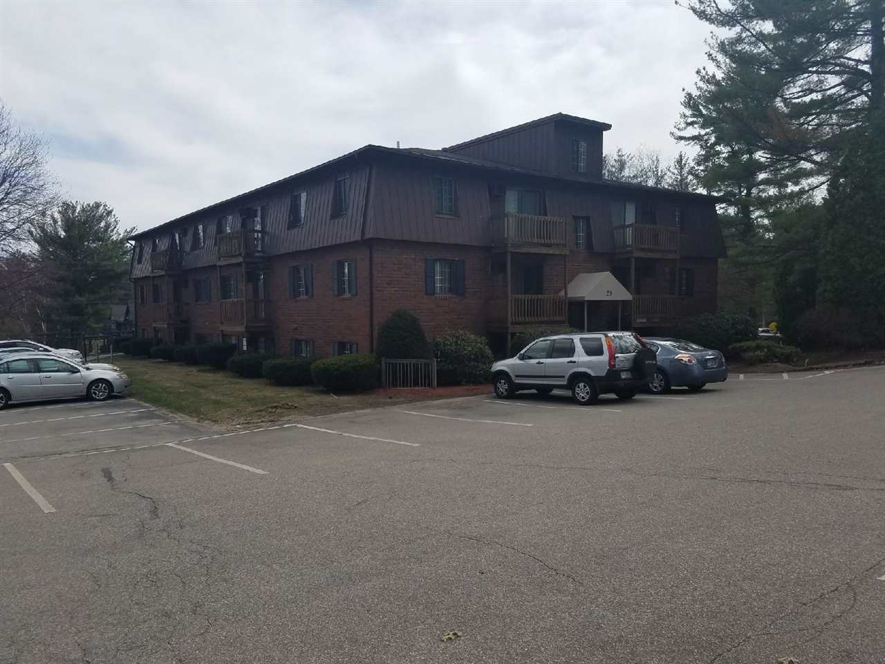 29 Old Hackett Hill Road, Unit 1E Manchester, NH 03102 - Photo 2 of 2