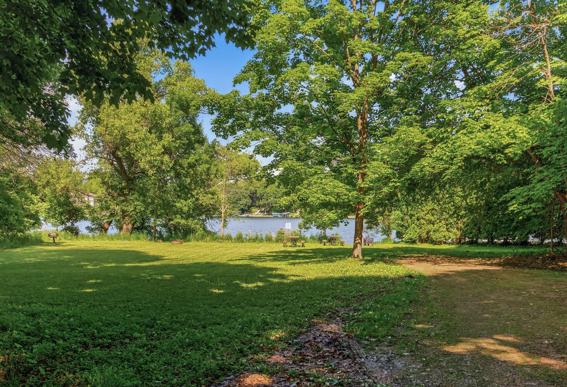 381 Del Rio Drive Chanhassen, MN 55317 - Photo 93 of 97